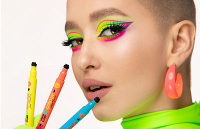 5 лайфхаков от визажистов, с которыми макияж продержится весь день